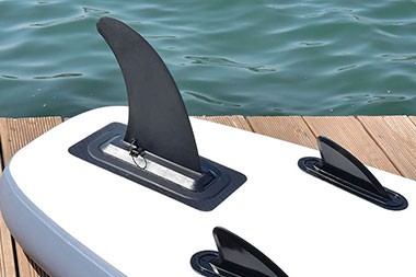 Are Paddleboard Fins Universal? Helpful SUP Fin Guide